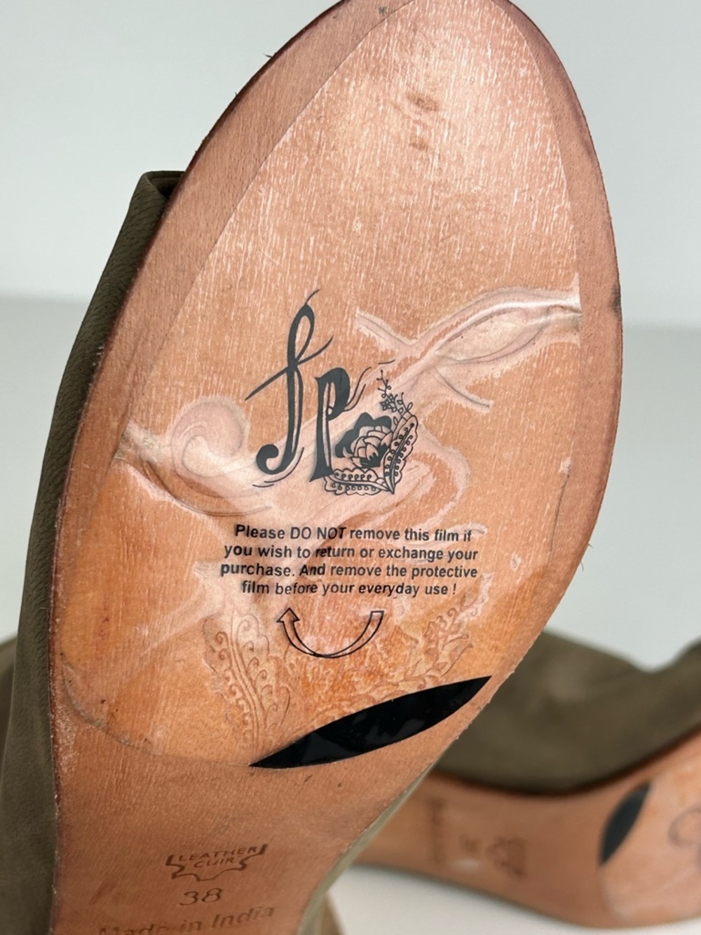 FREE PEOPLE CLEARWATER STACKED HEEL PEEP TOE ANKLE BOOT SIZE 38 TAUPE COLOR - Picture 9 of 12
